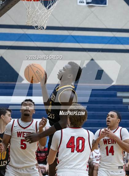 Thumbnail 1 in Quaker Valley vs. Weir photogallery.