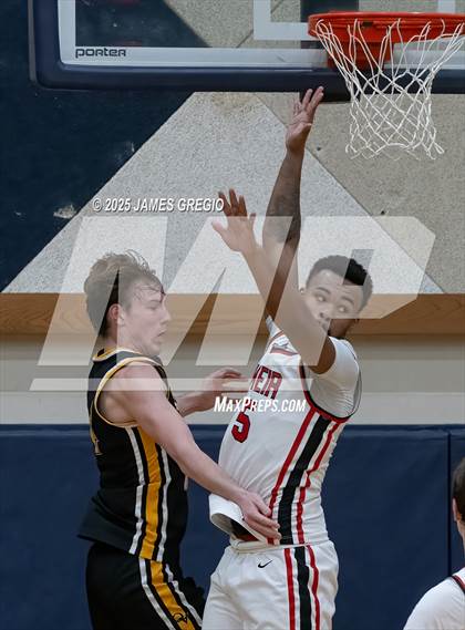 Thumbnail 3 in Quaker Valley vs. Weir photogallery.