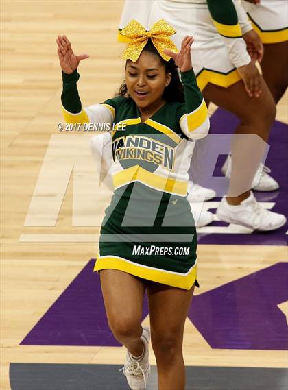 Thumbnail 3 in Mater Dei @ Vanden (CIF State Division 2 Final) photogallery.