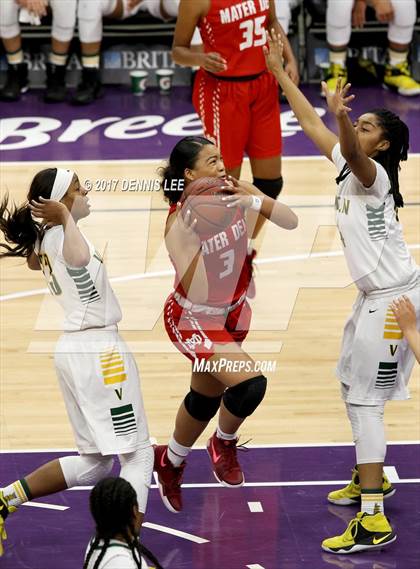 Thumbnail 1 in Mater Dei @ Vanden (CIF State Division 2 Final) photogallery.