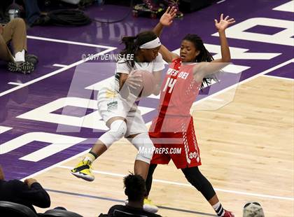 Thumbnail 1 in Mater Dei @ Vanden (CIF State Division 2 Final) photogallery.