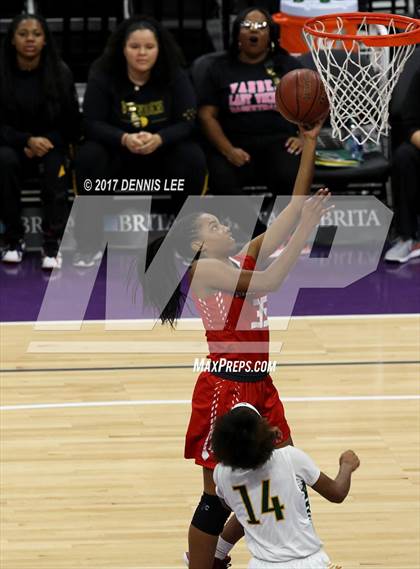 Thumbnail 1 in Mater Dei @ Vanden (CIF State Division 2 Final) photogallery.