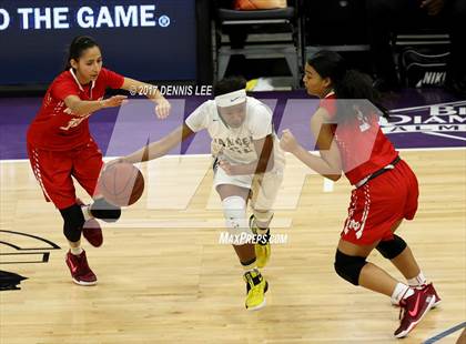 Thumbnail 3 in Mater Dei @ Vanden (CIF State Division 2 Final) photogallery.