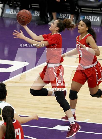 Thumbnail 1 in Mater Dei @ Vanden (CIF State Division 2 Final) photogallery.