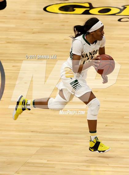 Thumbnail 1 in Mater Dei @ Vanden (CIF State Division 2 Final) photogallery.