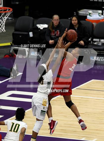 Thumbnail 1 in Mater Dei @ Vanden (CIF State Division 2 Final) photogallery.