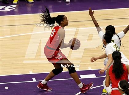 Thumbnail 1 in Mater Dei @ Vanden (CIF State Division 2 Final) photogallery.