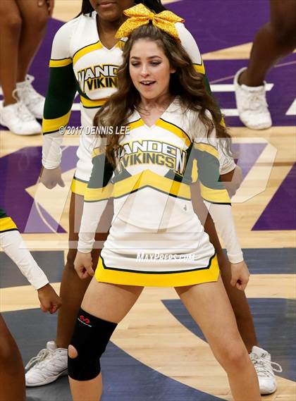 Thumbnail 3 in Mater Dei @ Vanden (CIF State Division 2 Final) photogallery.