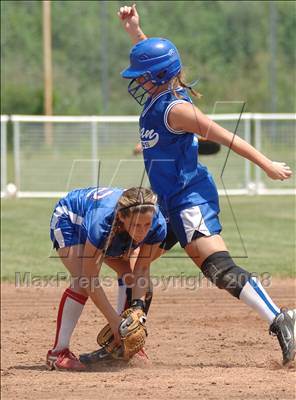 Thumbnail 3 in Coginchaug vs. Lyman Memorial (CIAC Class S Final) photogallery.
