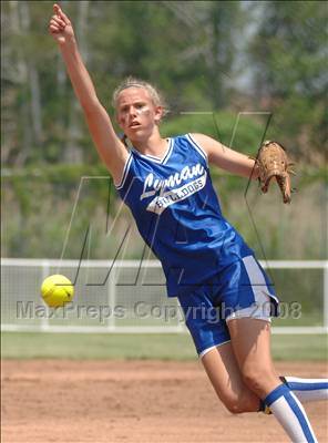 Thumbnail 3 in Coginchaug vs. Lyman Memorial (CIAC Class S Final) photogallery.