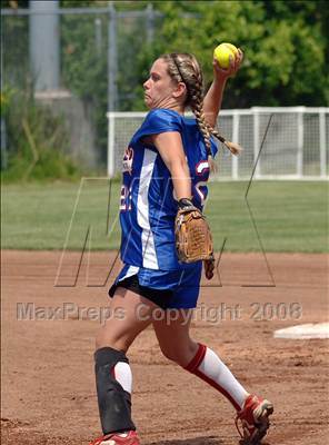 Thumbnail 1 in Coginchaug vs. Lyman Memorial (CIAC Class S Final) photogallery.
