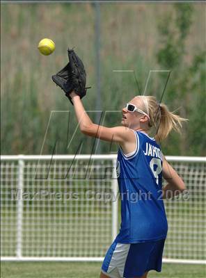 Thumbnail 2 in Coginchaug vs. Lyman Memorial (CIAC Class S Final) photogallery.