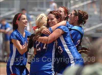 Thumbnail 1 in Coginchaug vs. Lyman Memorial (CIAC Class S Final) photogallery.