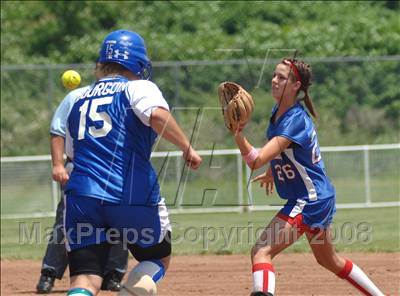 Thumbnail 2 in Coginchaug vs. Lyman Memorial (CIAC Class S Final) photogallery.