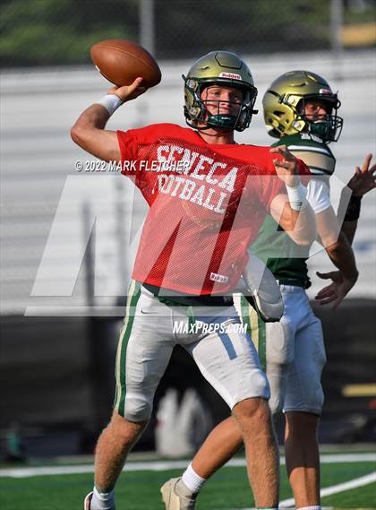 Thumbnail 2 in Seneca @ Deptford (Scrimmage) photogallery.