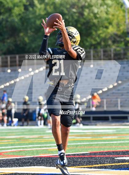 Thumbnail 3 in Seneca @ Deptford (Scrimmage) photogallery.