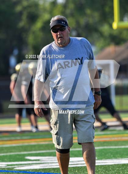 Thumbnail 1 in Seneca @ Deptford (Scrimmage) photogallery.