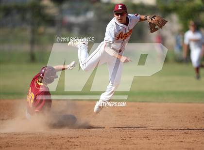 Thumbnail 3 in El Modena @ Esperanza photogallery.