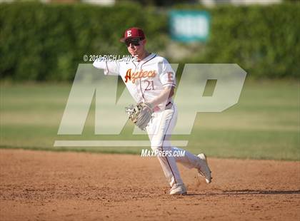 Thumbnail 1 in El Modena @ Esperanza photogallery.