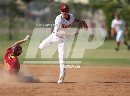 Thumbnail 2 in El Modena @ Esperanza photogallery.
