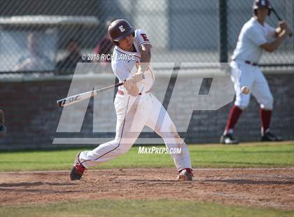 Thumbnail 1 in El Modena @ Esperanza photogallery.