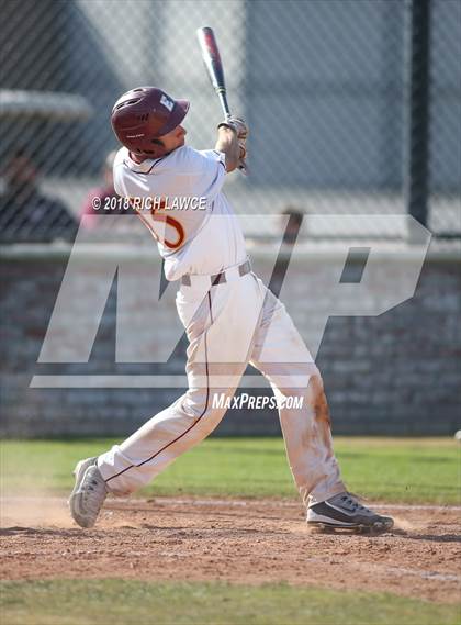 Thumbnail 2 in El Modena @ Esperanza photogallery.