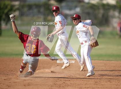 Thumbnail 1 in El Modena @ Esperanza photogallery.