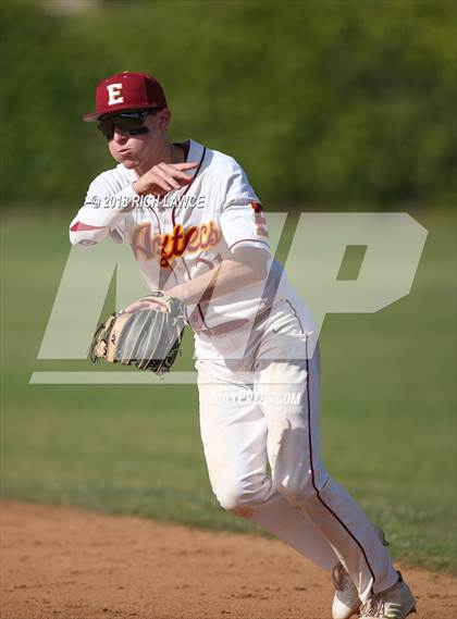 Thumbnail 3 in El Modena @ Esperanza photogallery.