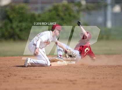Thumbnail 1 in El Modena @ Esperanza photogallery.