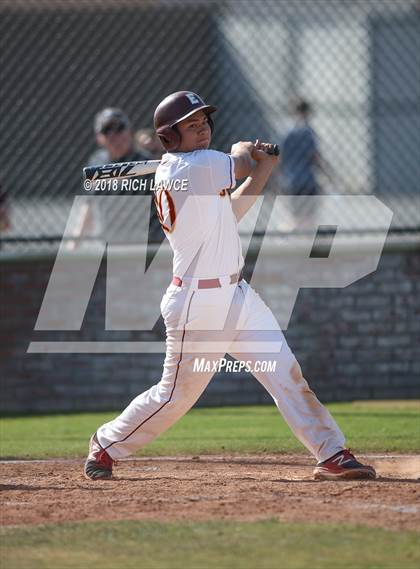 Thumbnail 3 in El Modena @ Esperanza photogallery.