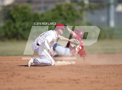Thumbnail 2 in El Modena @ Esperanza photogallery.