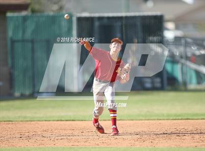 Thumbnail 3 in El Modena @ Esperanza photogallery.