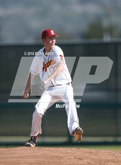 Thumbnail 2 in El Modena @ Esperanza photogallery.