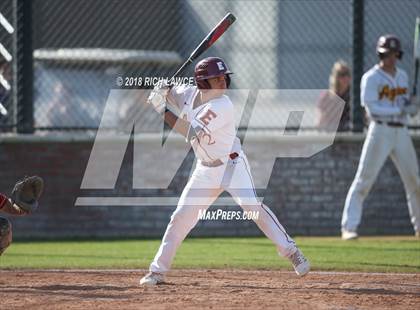Thumbnail 1 in El Modena @ Esperanza photogallery.