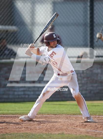 Thumbnail 2 in El Modena @ Esperanza photogallery.