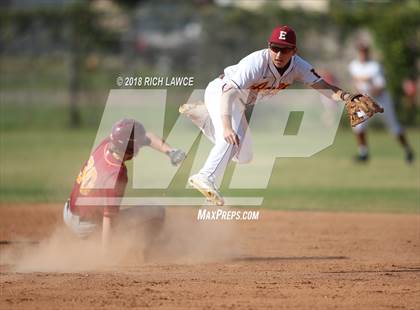 Thumbnail 2 in El Modena @ Esperanza photogallery.