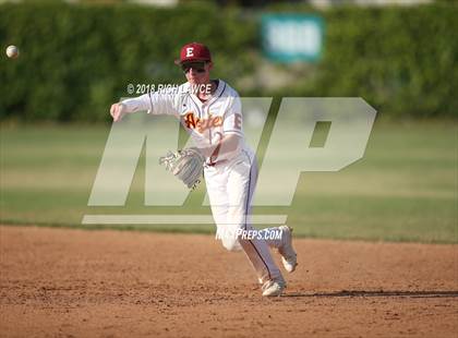 Thumbnail 2 in El Modena @ Esperanza photogallery.