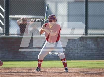 Thumbnail 1 in El Modena @ Esperanza photogallery.