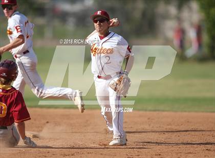 Thumbnail 2 in El Modena @ Esperanza photogallery.