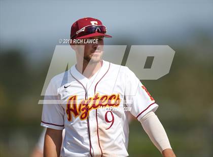 Thumbnail 2 in El Modena @ Esperanza photogallery.