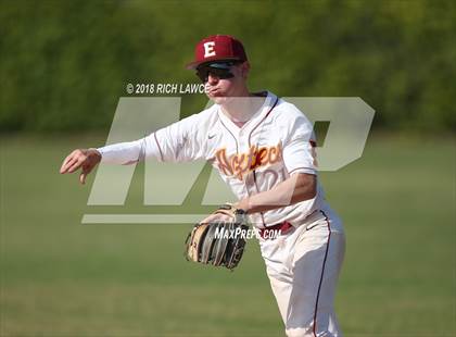 Thumbnail 2 in El Modena @ Esperanza photogallery.
