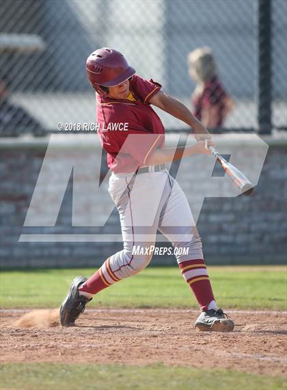 Thumbnail 2 in El Modena @ Esperanza photogallery.