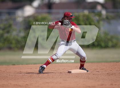 Thumbnail 3 in El Modena @ Esperanza photogallery.