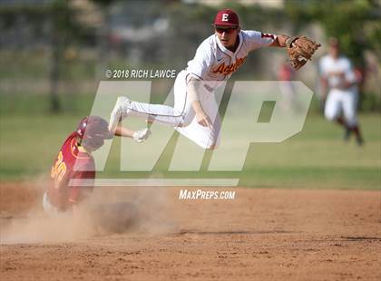 Thumbnail 1 in El Modena @ Esperanza photogallery.