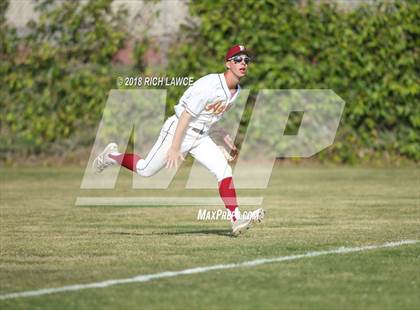 Thumbnail 2 in El Modena @ Esperanza photogallery.