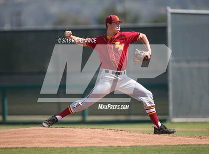Thumbnail 1 in El Modena @ Esperanza photogallery.