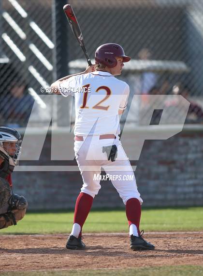 Thumbnail 2 in El Modena @ Esperanza photogallery.