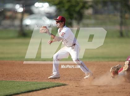 Thumbnail 1 in El Modena @ Esperanza photogallery.