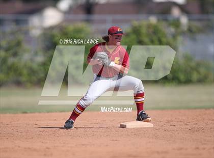 Thumbnail 1 in El Modena @ Esperanza photogallery.