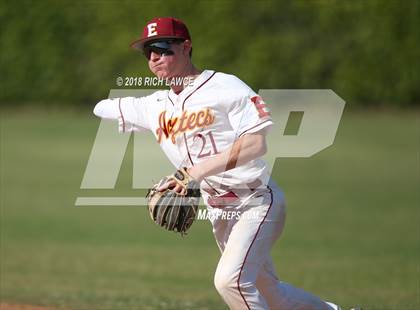 Thumbnail 1 in El Modena @ Esperanza photogallery.